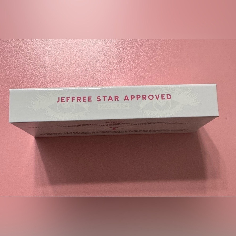 Jeffree Star Approved Mascara in White - Picture 5 of 7